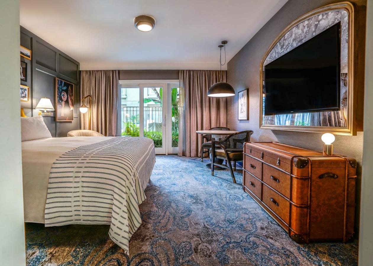 Hotel Amarano Burbank-Hollywood Екстериор снимка