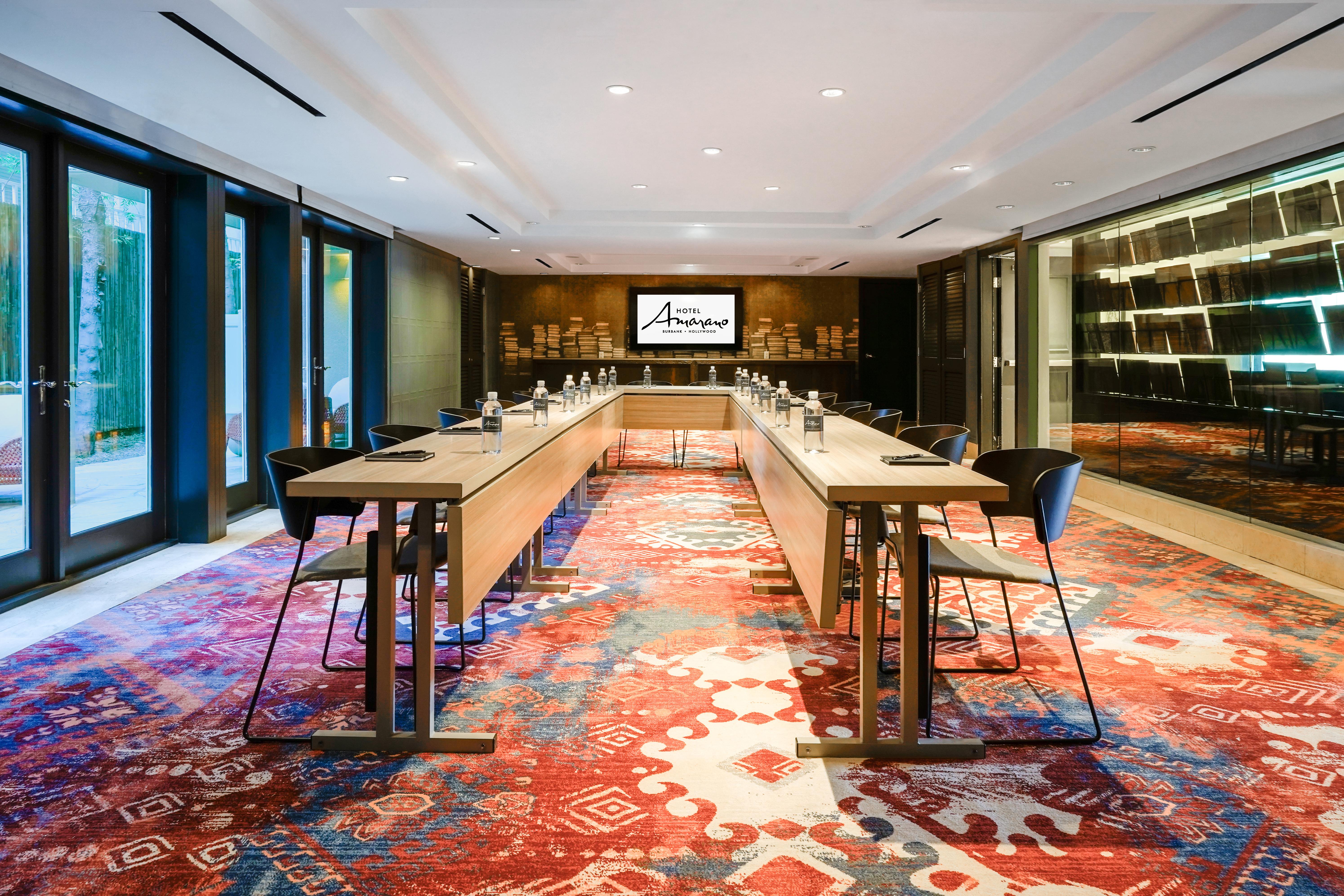 Hotel Amarano Burbank-Hollywood Екстериор снимка