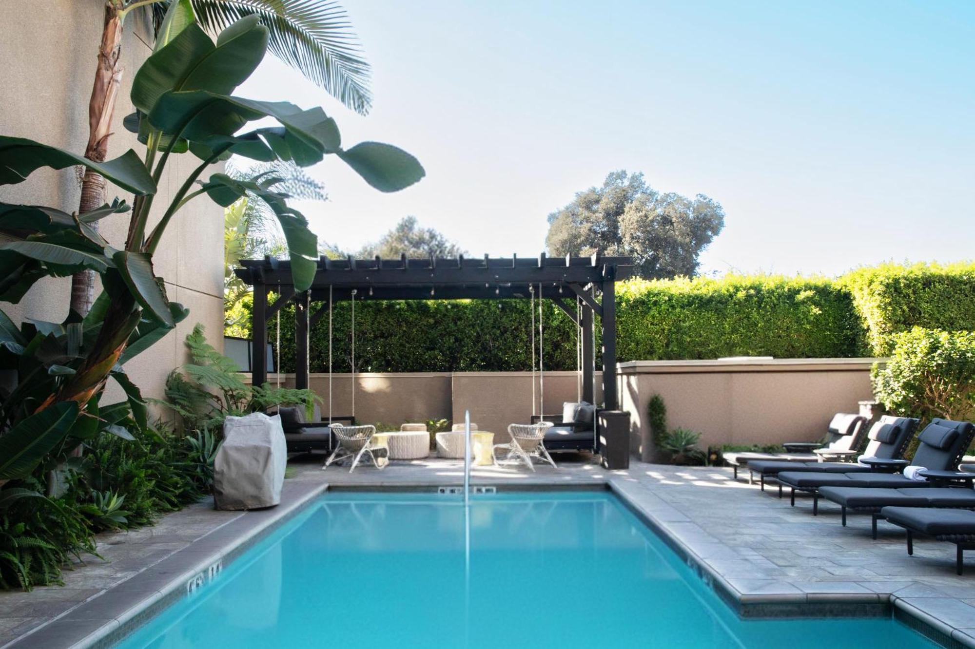 Hotel Amarano Burbank-Hollywood Екстериор снимка